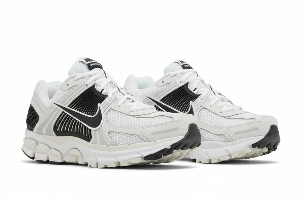 Air Zoom Vomero 5 'White Black'