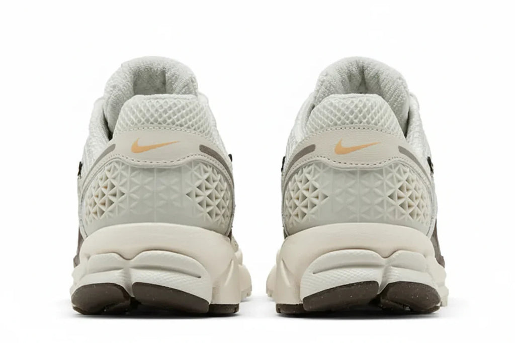 Wmns Zoom Vomero 5 'Light Bone Sesame'