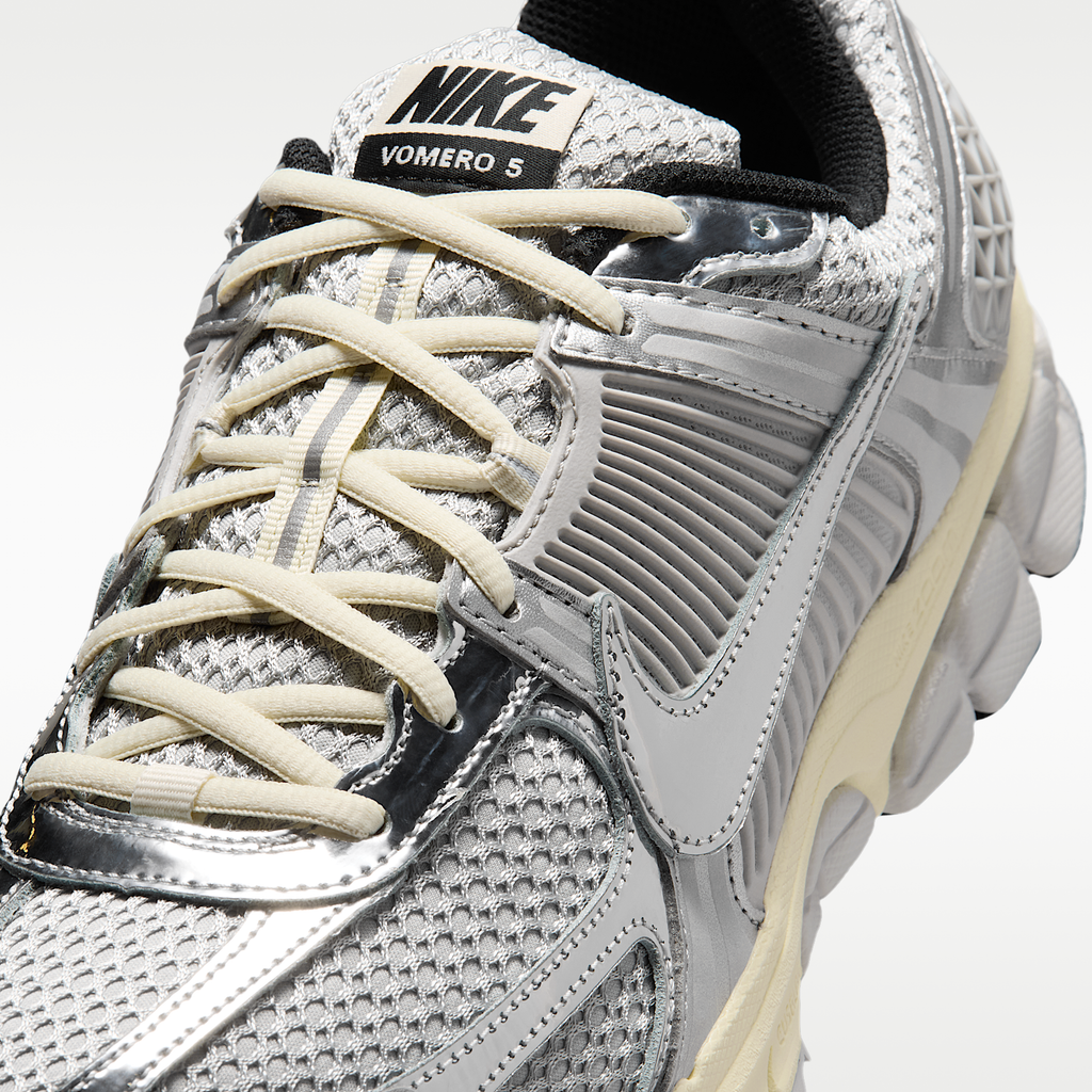 Zoom Vomero 5 Grey Fog Chrome