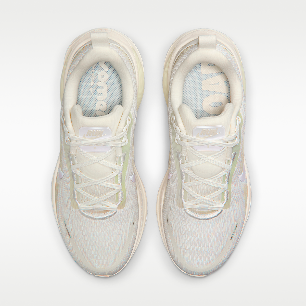 Vomero 18 Sail Coconut Milk Summit White