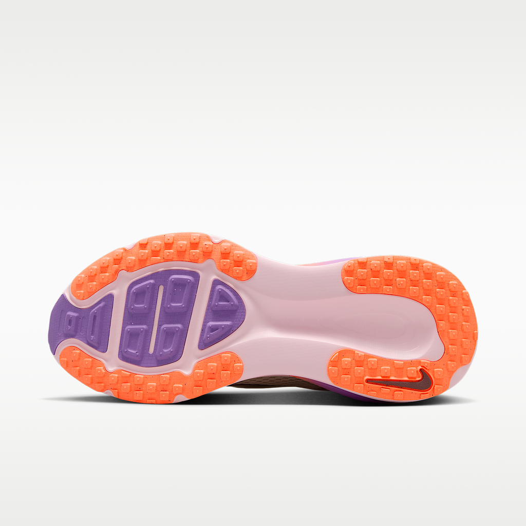 Vomero 18 Chalk/Pink