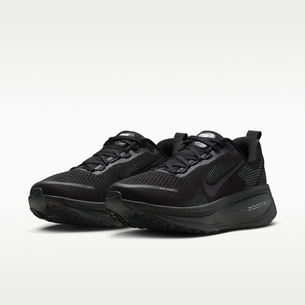 Vomero 18 'Triple Black'