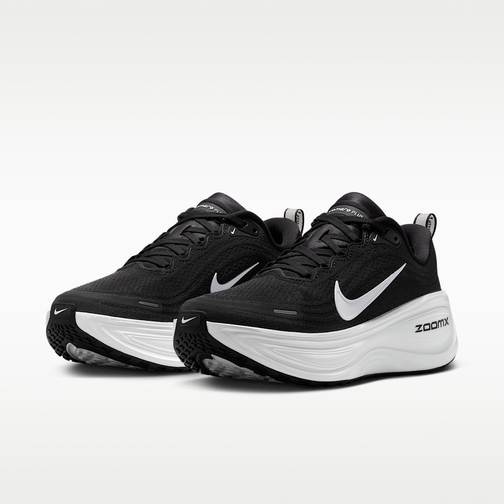 Vomero Plus Black/White