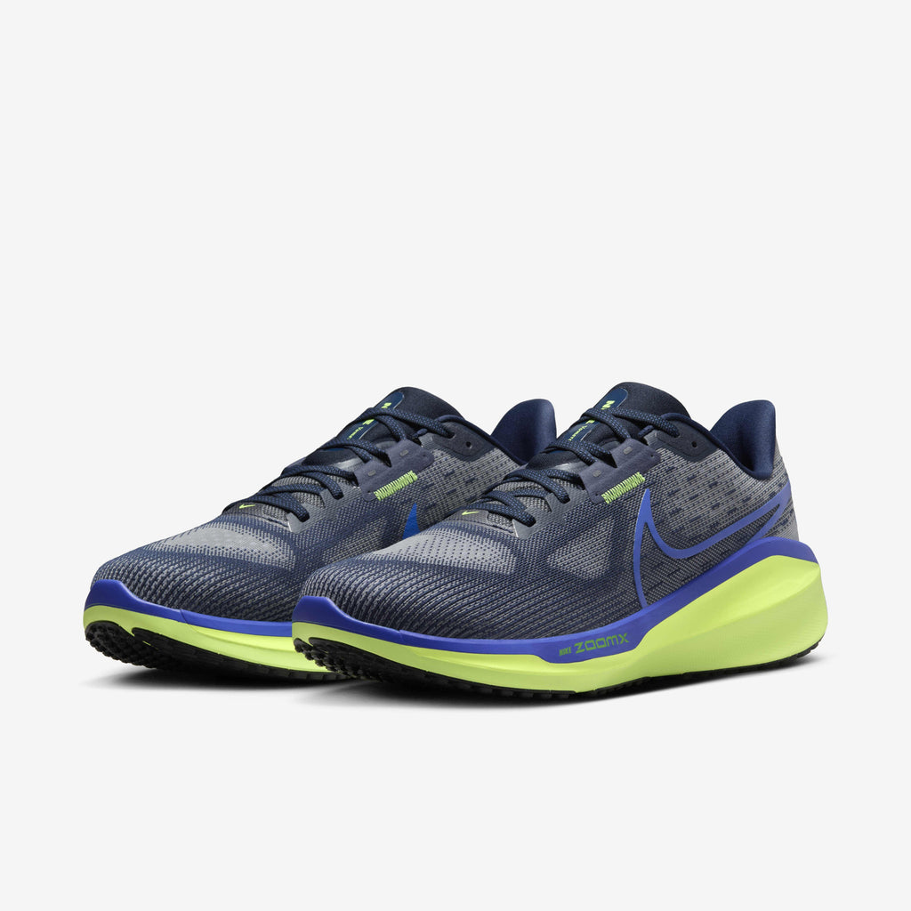 Vomero 17 Dark Obsidian Volt
