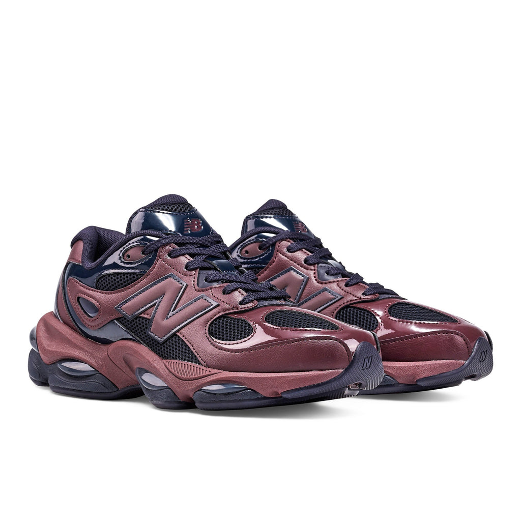 New Balance 983 Cherry Leather Dark Night - view 2